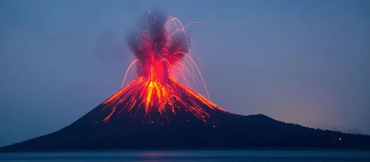 Geology has its quiet zones. Which continent boasts the ultimate clean profile with zero active volcanoes?